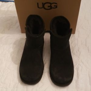 Ugg Girls Katalina II black boot